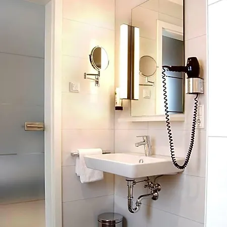 Seeger Living Premium West Apartahotel Karlsruhe