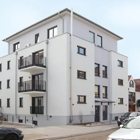 Seeger Living Premium West Aparthotel